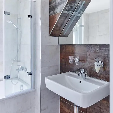 Гостевой дом Bei Meyers Schlafen & Feiern