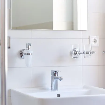 Bei Meyers Schlafen & Feiern