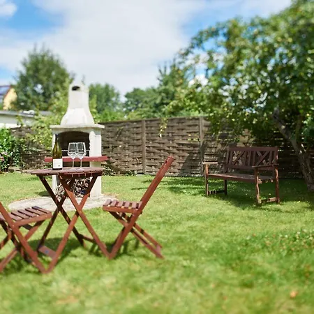 Гостевой дом Bei Meyers Schlafen & Feiern