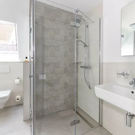 Bei Meyers Schlafen & Feiern Гостевой дом 3*