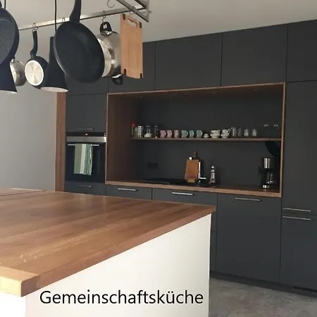 Гостевой дом Bei Meyers Schlafen & Feiern Bohlen (Saxony)