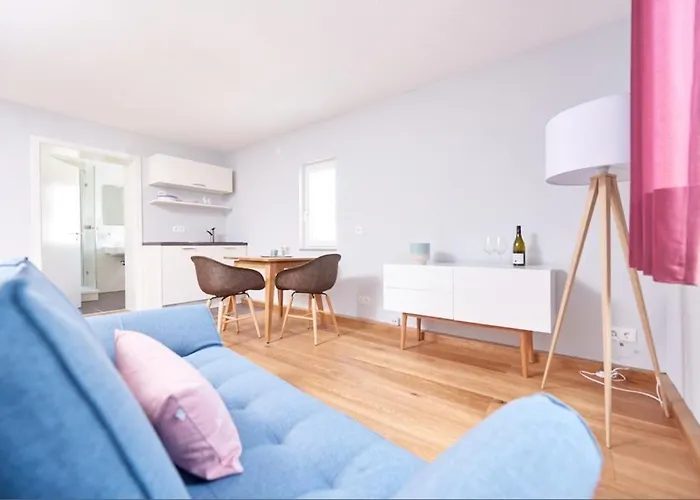 Bei Meyers Schlafen & Feiern 3* Bohlen (Saxony)