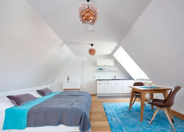 Bei Meyers Schlafen & Feiern 3* Bohlen (Saxony)