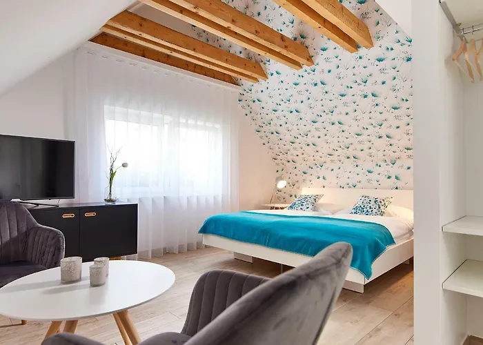 Bei Meyers Schlafen&feiern Bohlen (Saxony)