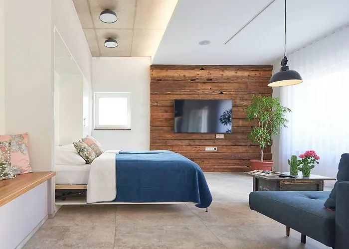 Bei Meyers Schlafen & Feiern 招待所 3*